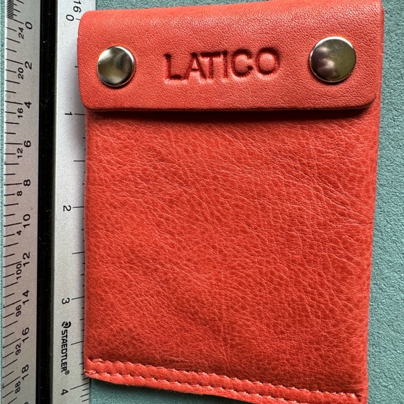 Women’s Wallets Lot of 5 - Coach, Mywalit, Latico, FashionExpress, Dog Wallet - Picture 14 of 16